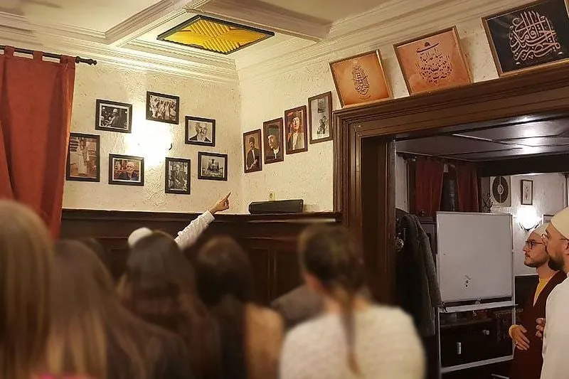 Gäste im Vereinshaus bei der Nacht der Kultur und Kirchen 2018